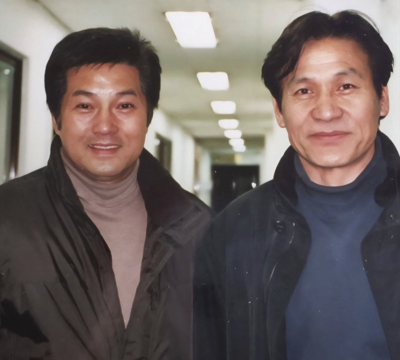 한지일, 故안성기 추모 "진정한 국민 배우…후배들 그 정신 이어가길"