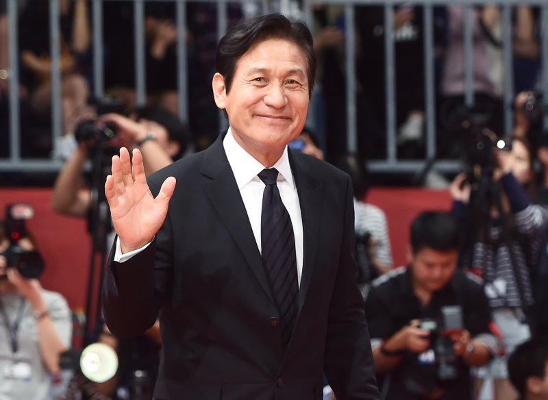 [뉴스1 PICK]'국민 배우' 안성기 별세…장례는 영화인장, 이정재&middot;정우성 운구