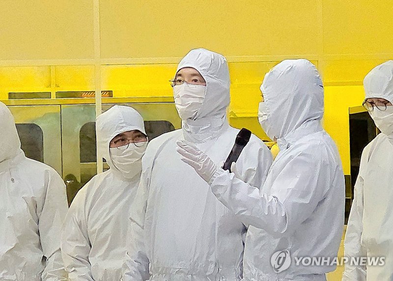 이재용 회장, 반도체 캠퍼스 찾아 미래기술 점검 (출처=연합뉴스)