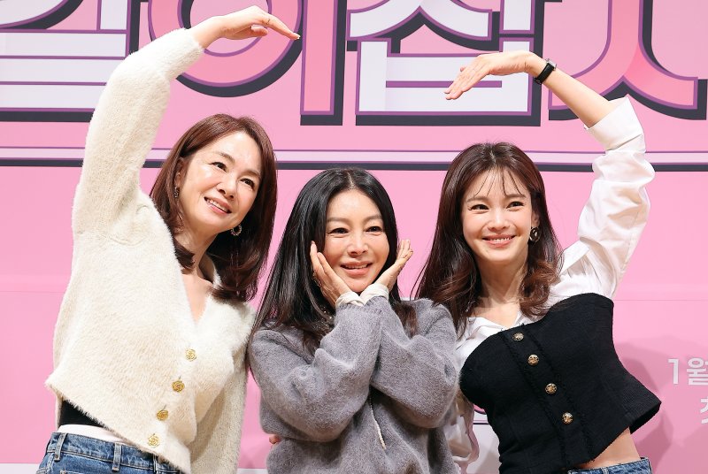 "인생 애환&middot;굴곡 함께"…황신혜&middot;장윤정&middot;정가은, 싱글맘 뭉친 '같이삽시다'(종합)