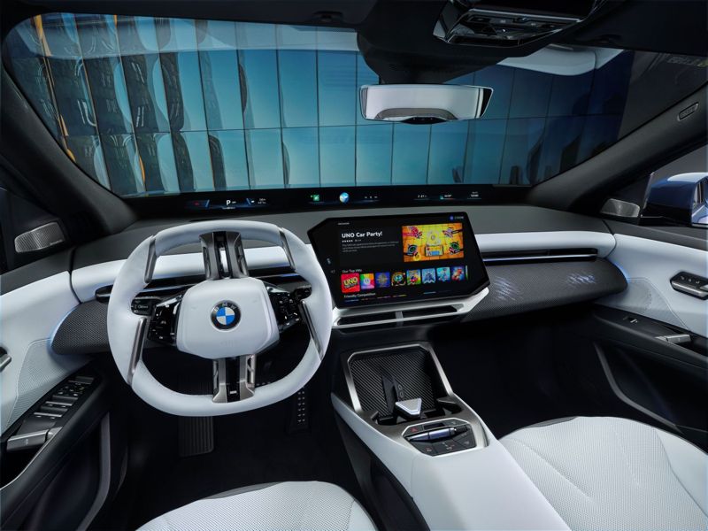 BMW는 CES 2026에서 BMW 뉴 iX3에 적용된 차세대 혁신 기술을 선보였다. BMW 제공.