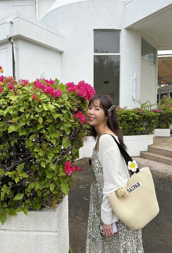 '7세 연하' 문원과 열애…신지, 더 어려졌네 [N샷]