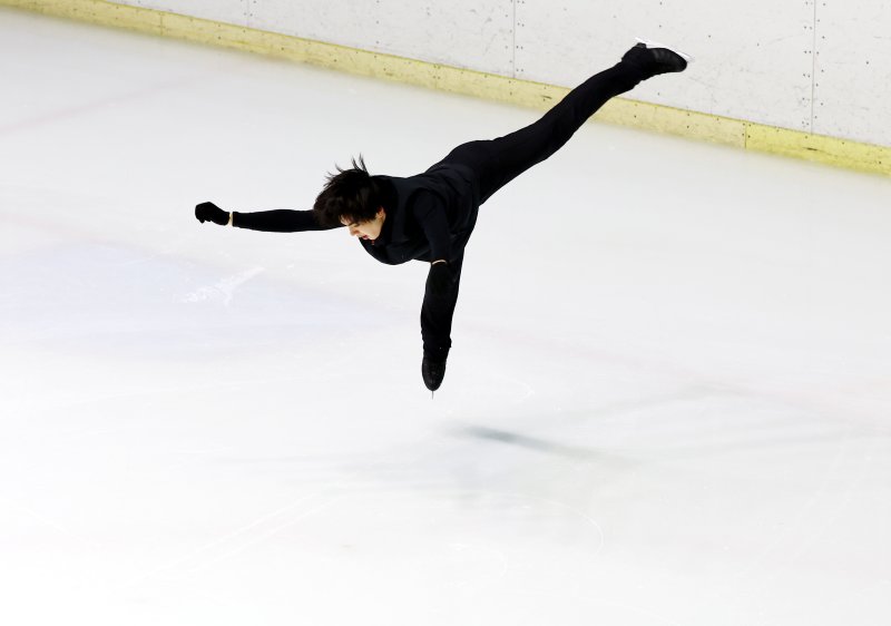 [서울=뉴시스] 박주성 기자 = 2026 밀라노·코르티나담페초 동계 올림픽 출전권을 획득한 피겨 스케이팅 남자 싱글 차준환 선수가 6일 오전 서울 태릉선수촌실내빙상장에서 훈련을 하고 있다. 2026.01.06. park7691@newsis.com