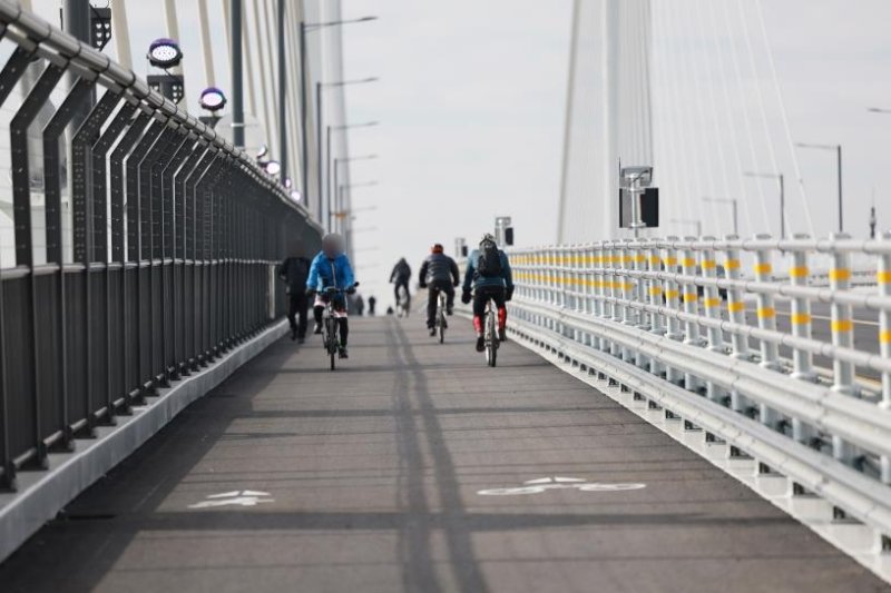 인도와 자전거도로 구분 안되는 제3연륙교 (출처=연합뉴스)