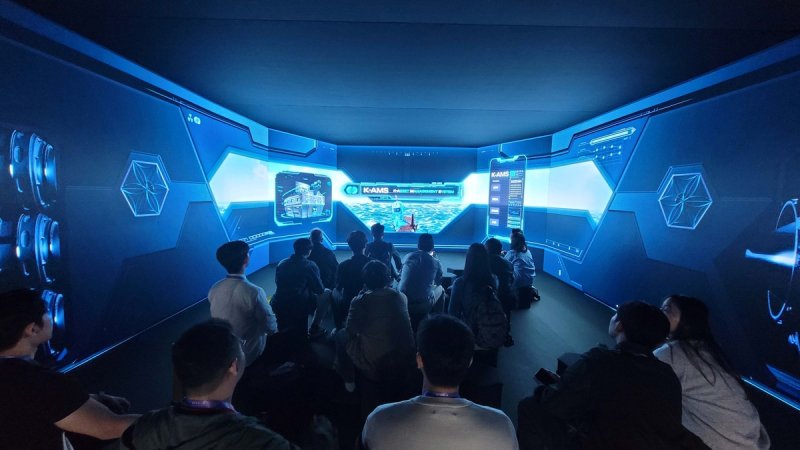 CES 2026 행사장에 차려진 한전관 찾은 관람객들 (출처=연합뉴스)