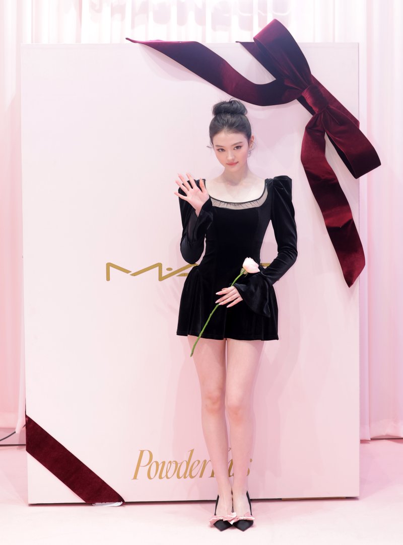 [뉴스1 ★]미야오 엘라, 러블리 시크 고양이…압도적 존재감