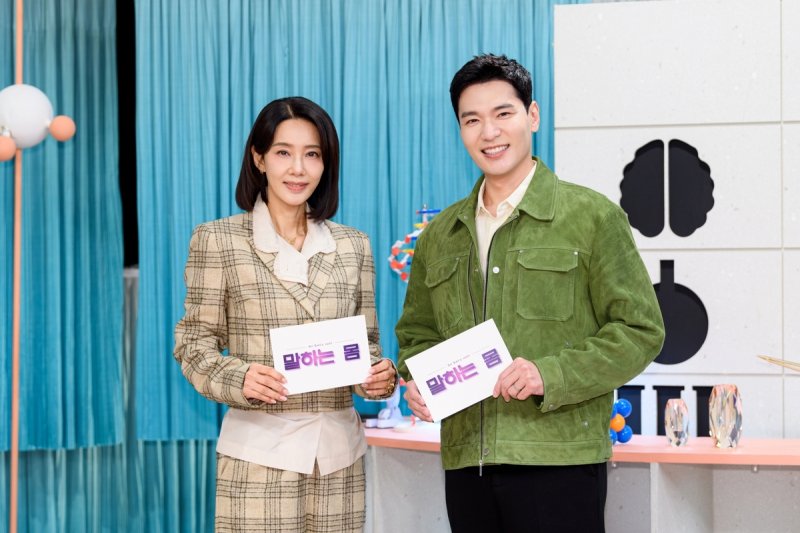SBS '말하는 몸' 메인 MC 오현경, 김주우 아나운서 (출처=연합뉴스)
