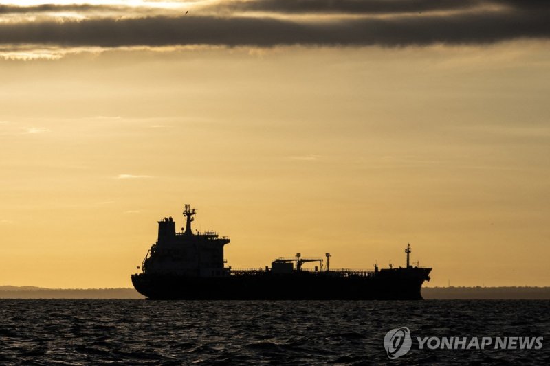 베네수엘라에 정박한 유조선 (출처=연합뉴스)