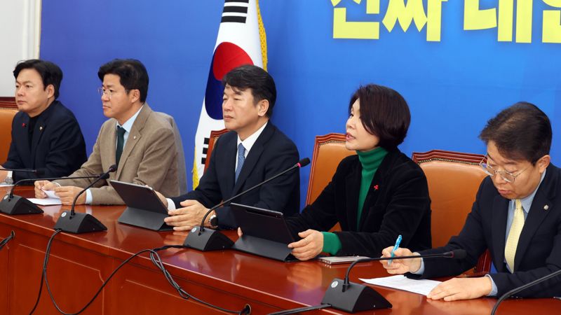 더불어민주당 한정애 정책위의장이 8일 서울 여의도 국회에서 열린 정책조정회의에서 발언하고 있다. 사진=서동일 기자