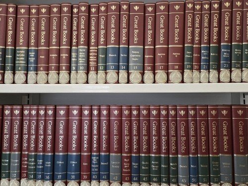 세인트존스대에 비치된 도서 (출처=연합뉴스)