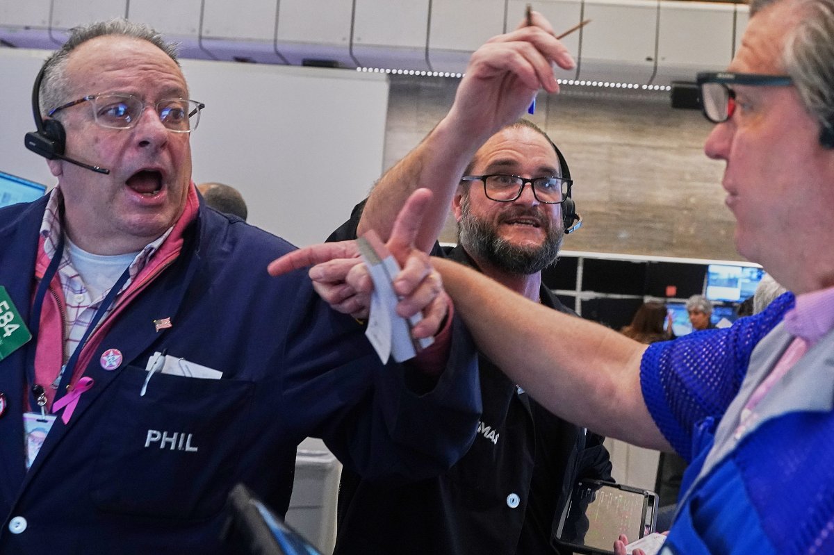 뉴욕증시] 혼조세 속 이번엔 나스닥만 하락…알파벳, 사상 최고 - 파이낸셜뉴스