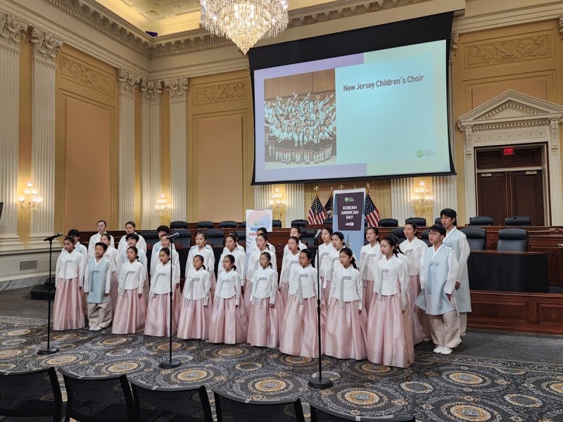 미주 한인의 날을 맞아 공연하는 뉴저지 한인 어린이 합창단 (출처=연합뉴스)