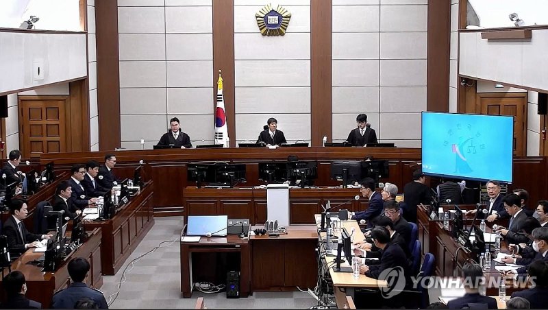 '내란 우두머리' 윤석열 결심공판 출석 (출처=연합뉴스)