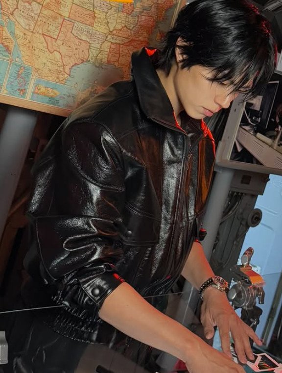 박보검, 젖은 헤어에 그윽한 눈빛…성숙해진 매력