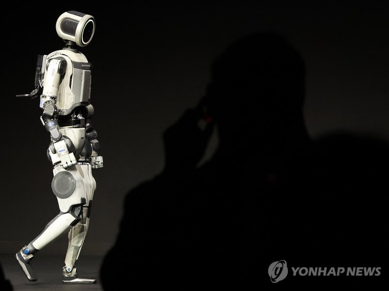 현대차그룹 프레스 컨퍼런스, 휴머노이드 로봇 아틀라스 공개 (출처=연합뉴스)