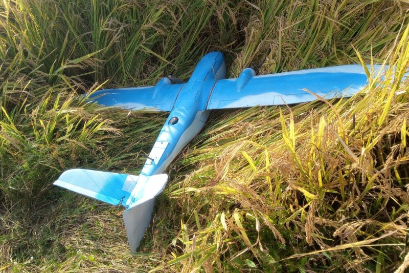 (평양 노동신문=뉴스1) = 북한 노동당 기관지 노동신문은 10일 인민군 총참모부 대변인 성명을 게재하며 "지난해 9월 27일 11시 15분경 한국의 경기도 파주시 적성면 일대에서 이륙한 적무인기는 우리측 지역 황해북도 평산군일대 상공에까지 침입하였다가 개성시 상공을 거쳐 귀환하던 중 아군 제２군단 특수군사기술수단의 전자공격에 의하여 14시 25분경 개성시 장풍군 사시리 지역의 논에 추락했다＂고 보도했다. [국내에서만 사용가능. 재배포 금지. DB 금지. For Use Only in the Republic of Korea. Redi