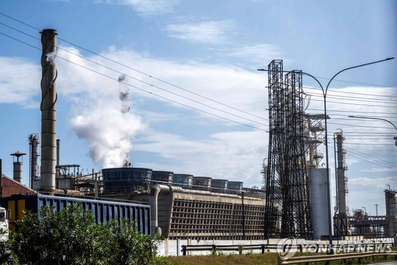 베네수엘라 정유 시설 (출처=연합뉴스)