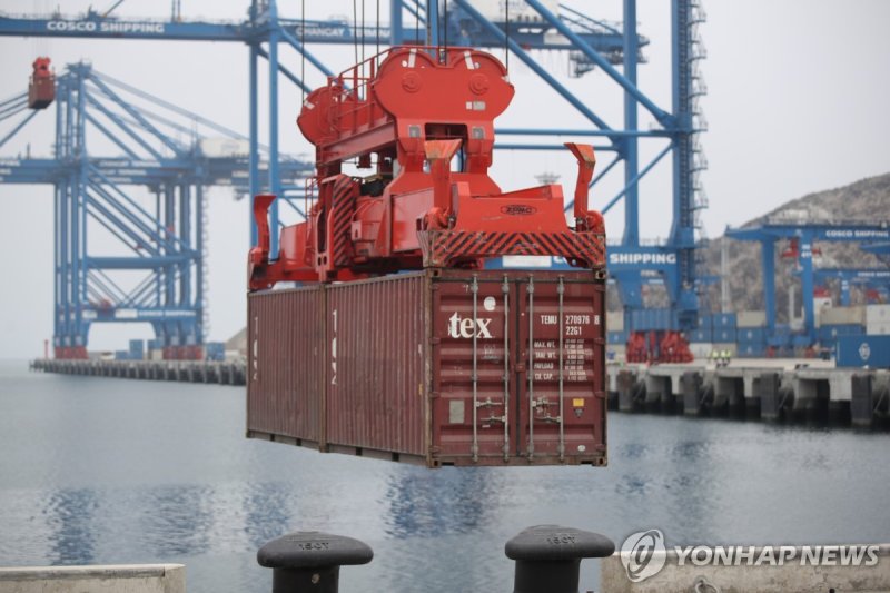 중국 자본이 투입된 페루 창카이 항만 시설 (출처=연합뉴스)