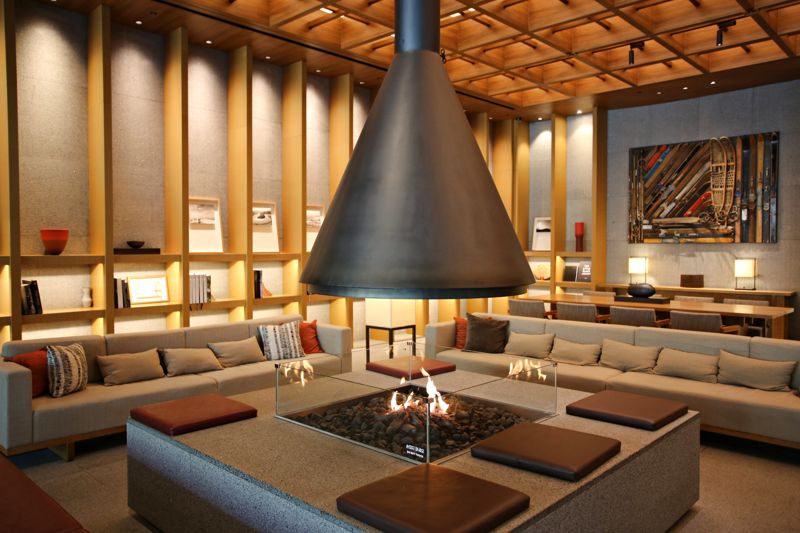 포근한 분위기의 파크로쉬 리조트 로비