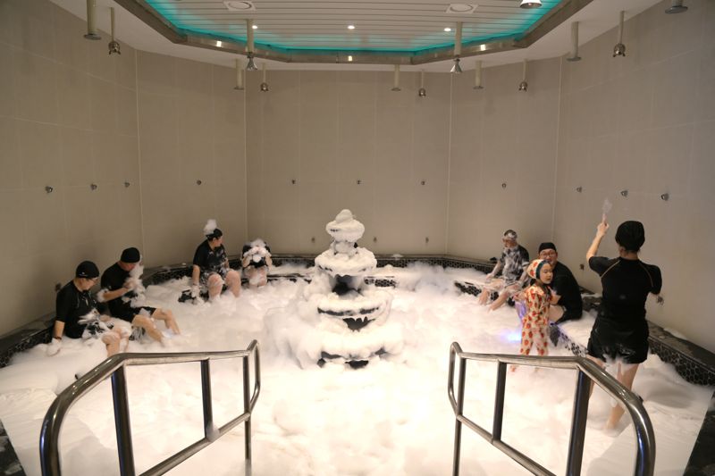 완도해양치유센터 해조류 거품 테라피