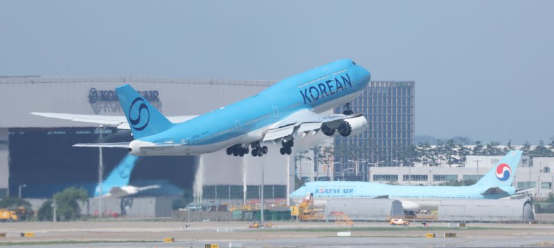 고환율 딛고 훨훨…대한항공 4년 연속 최대 매출