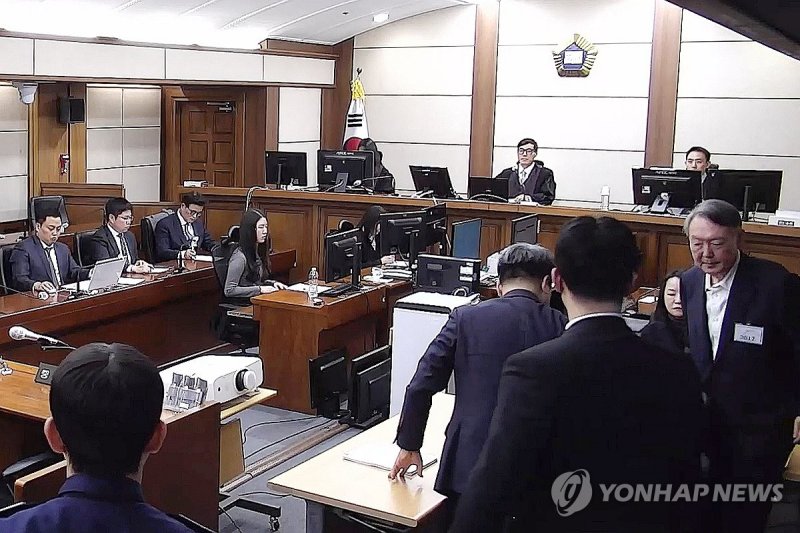 윤석열 '체포 방해' 등 1심 징역 5년 (출처=연합뉴스)