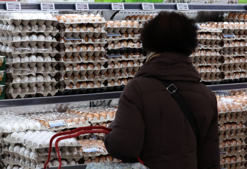 환율 다시 1480원 눈앞…'약발 안 먹히는' 환율 정책, 실물경제 경고등