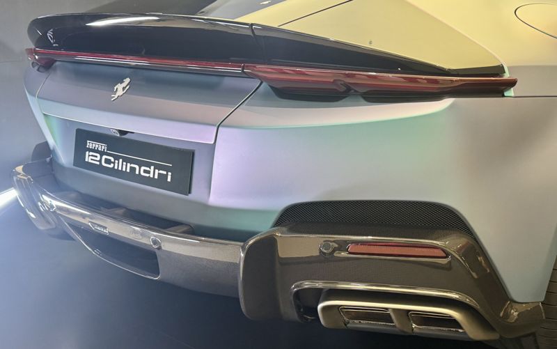 페라리 12 칠린드리 테일러메이드(Ferrari 12Cilindri Tailor Made) 후면. 김동찬 기자.