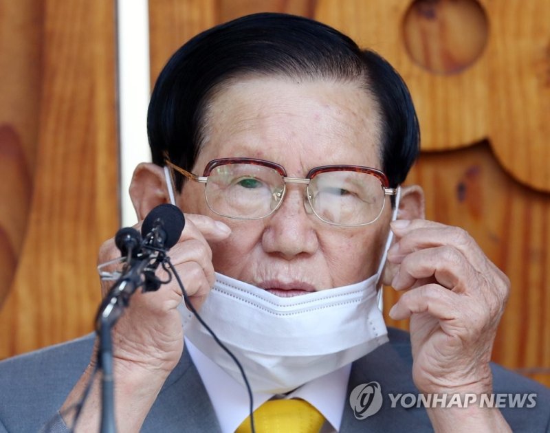 "지역별 할당량 정하고 점검"…'신천지 당원가입' 수사 속도(종합)