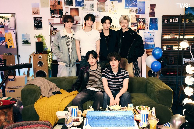 사진제공=플레디스 엔터테인먼트