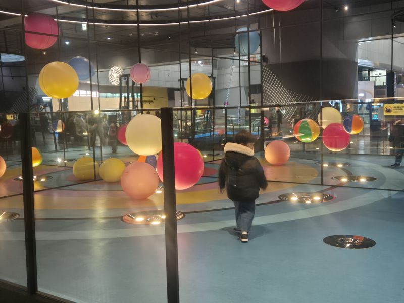 중앙과학관 '피직스랩' 개관...'보는 전시에서 체험하는 과학놀이터 제공' [현장르포]