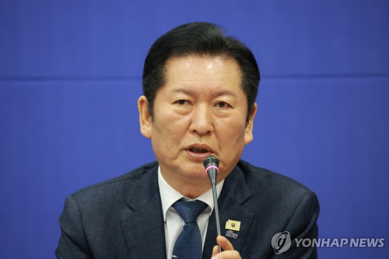 민주당 충북 현장 최고위에서 발언하는 정청래 대표 (출처=연합뉴스)