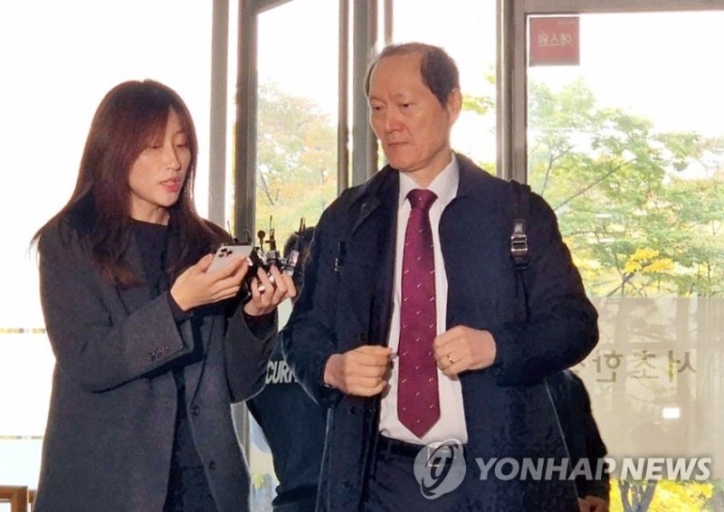 임성근 새 변호인 이완규 전 법체저장 (출처=연합뉴스)