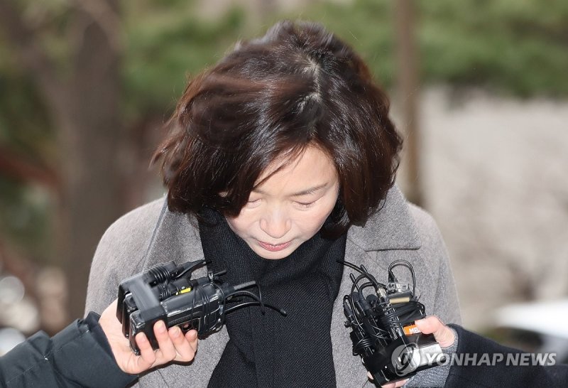 김경 시의원, 경찰 출석 (출처=연합뉴스)