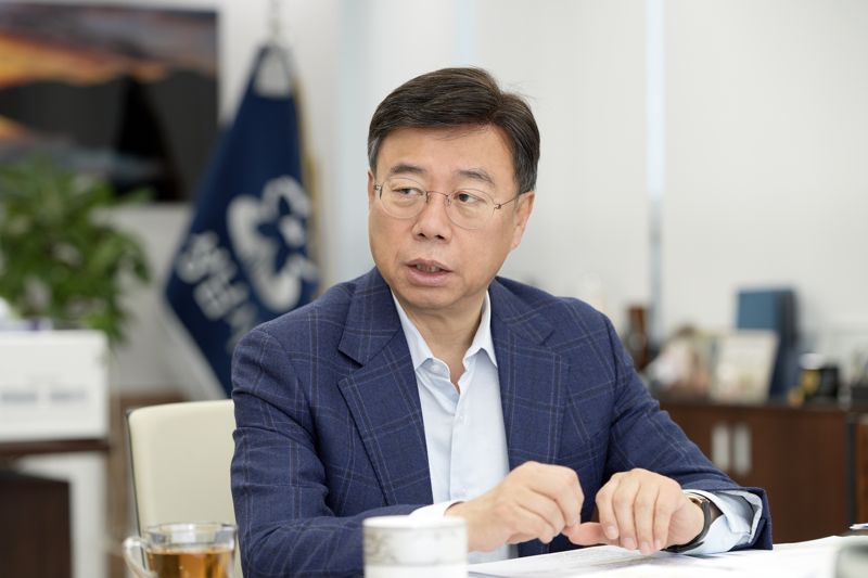 신상진 성남시장, 이재명 정치 고향서 재선 도전 [경기포커스]