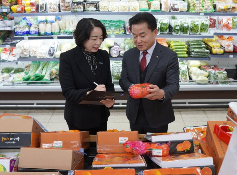 농협 전남검사국은 26일 설 명절에 대비해 식품안전 특별점검 실시했다. (사진=전남농협 제공) photo@newsis.com *재판매 및 DB 금지