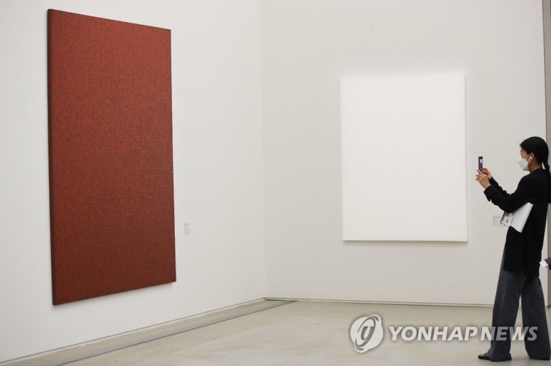 추상미술사 대표 화가 정상화 재조명 전시 (출처=연합뉴스)