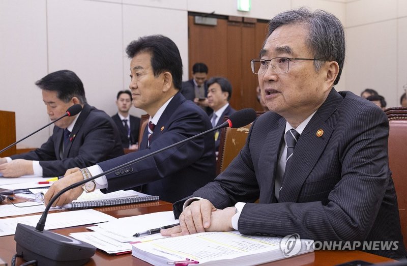 의원 질의에 답하는 조현 외교부 장관 (출처=연합뉴스)