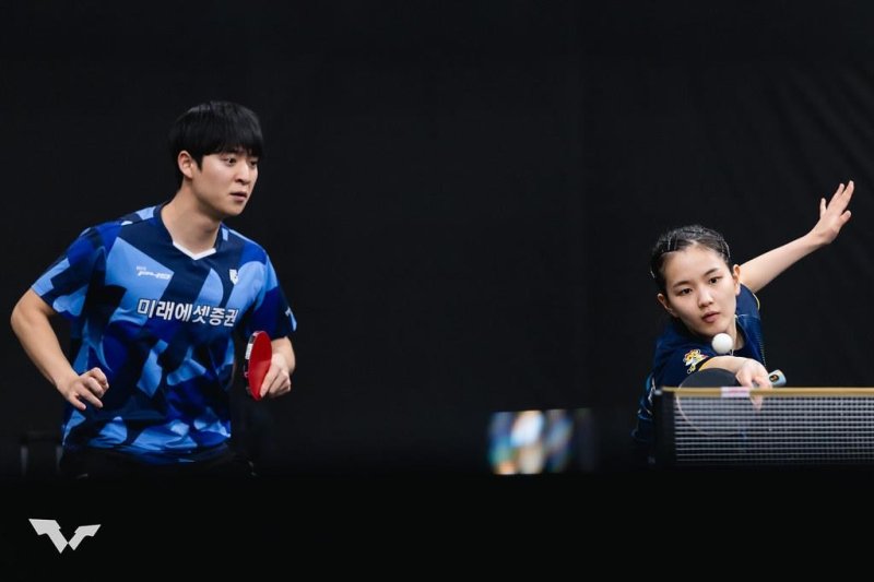 박강현과 혼합복식 듀오로 나선 김나영(오른쪽) (출처=연합뉴스)