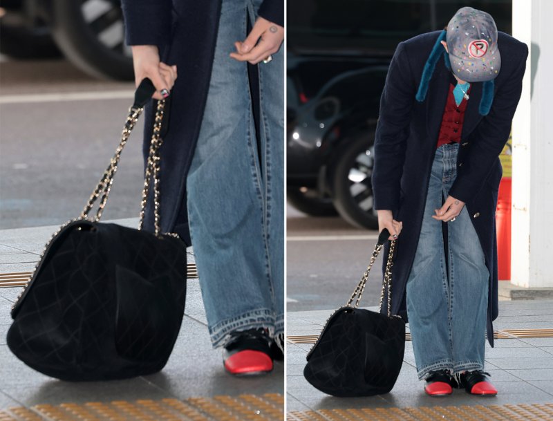 빅뱅 지드래곤이 30일 해외 일정을 위해 인천공항을 통해 말레이시아로 출국하며 90도 인사를 하고 있다. ⓒ News1 권현진 기자