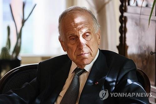 에스티로더 상속자인 로널드 로더 (출처=연합뉴스)