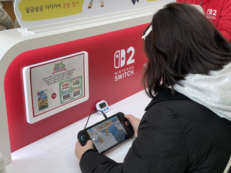 [서울=뉴시스] 이주영 기자 = 닌텐도가 '모여봐요 동물의 숲' 업데이트를 기념해 1일 서울 영등포구 타임스퀘어에서 '리조트 호텔' 콘텐츠 체험 공간을 마련했다. 2026.02.01. zoo@newsis.com *재판매 및 DB 금지