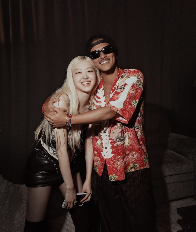 로제 '아파트', 그래미 '베스트 팝 듀오/그룹 퍼포먼스' 불발