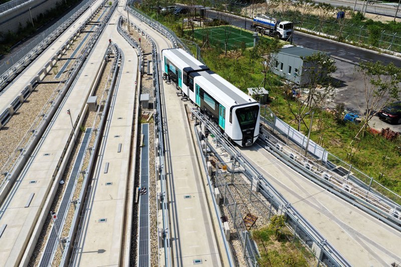 [양산=뉴시스] 양산도시철도. (사진=뉴시스 DB). photo@newsis.com *재판매 및 DB 금지