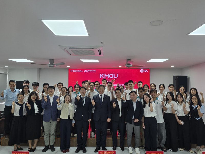 호찌민교통대 예비 편입학생과 간담회 모습 (해양대 제공. 재판매 및 DB금지)