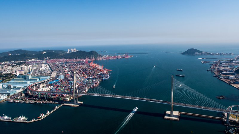 [부산=뉴시스] 부산항 북항 전경. (사진=부산항만공사 제공) 2025.11.12. photo@newsis.com *재판매 및 DB 금지