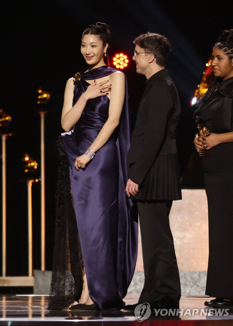 제68회 그래미 어워즈 참석한 이재 (출처=연합뉴스)