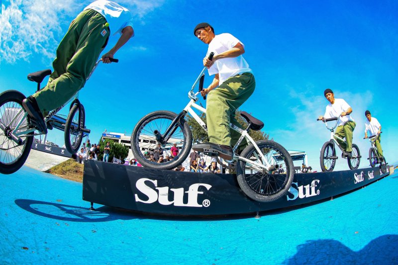 일본 브랜드 SUF의 BMX라이더의 라이딩 장면(UWS 제공)