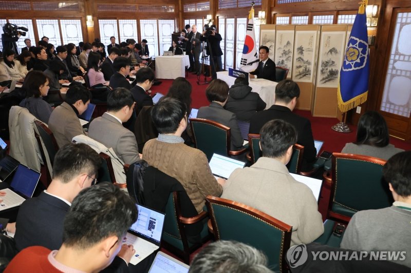 김민석 총리, 출입기자단 간담회 발언 (출처=연합뉴스)