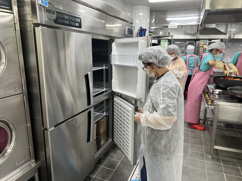 전북 무주군이 6일까지 일반음식점을 대상으로 식중독 예방을 위한 민관 합동점검을 실시한다.(무주군 제공. 재판매 및 DB 금지)